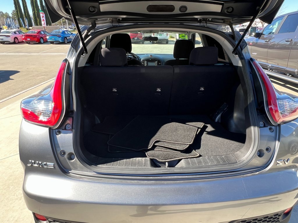 Used 2015 Nissan Juke SV w/ Technology Package image 23