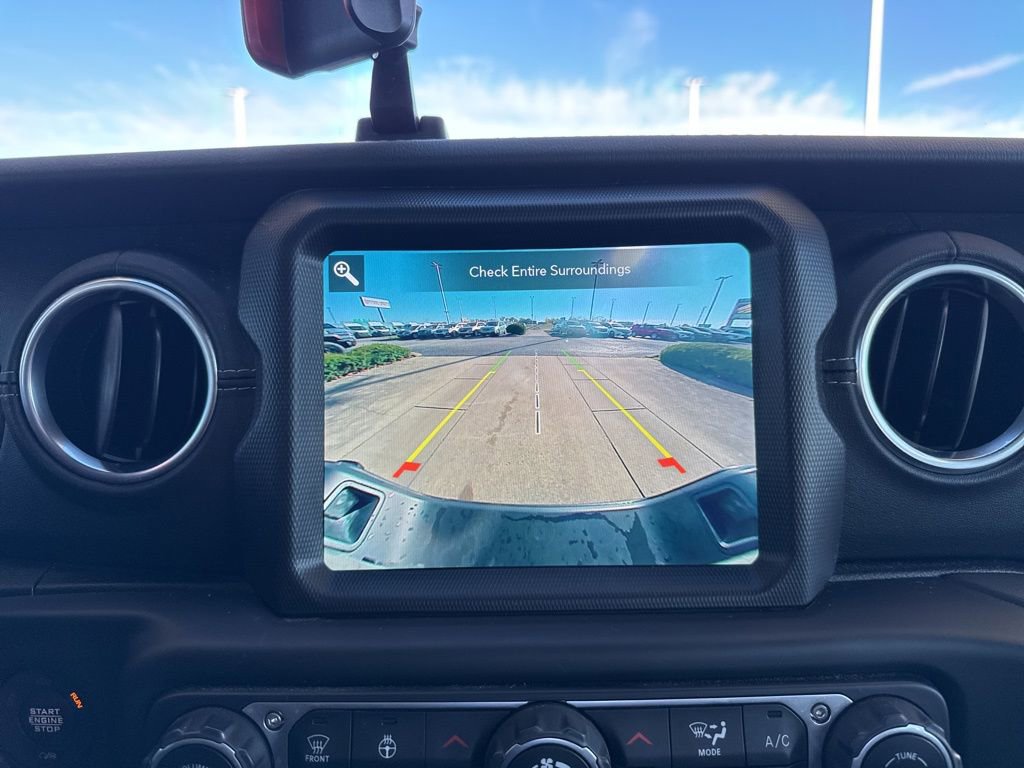 Used 2021 Jeep Gladiator Overland w/ Popular Equipment Package image 16