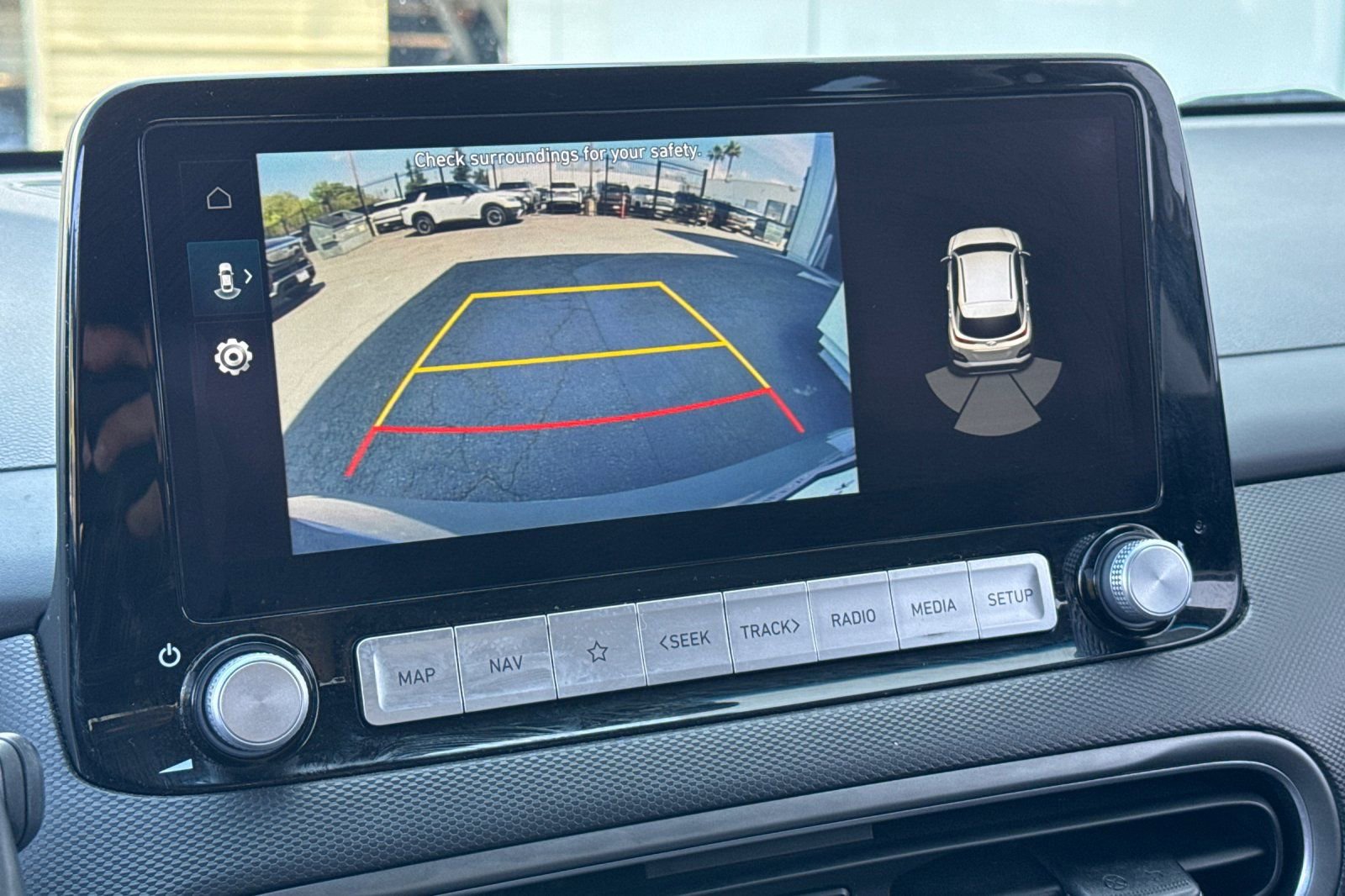 Used 2022 Hyundai Kona Limited image 25