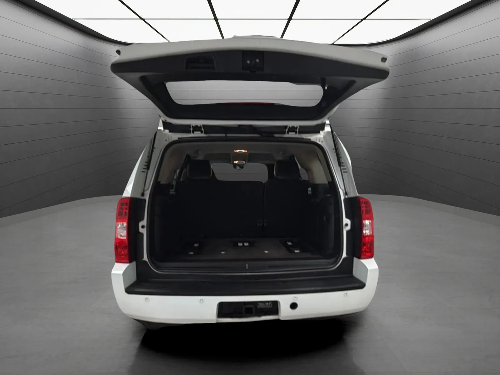 Used 2013 Chevrolet Tahoe 4WD Hybrid image 9