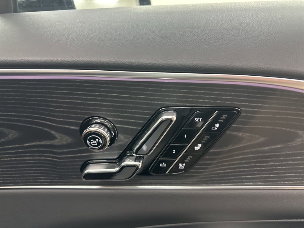 Certified 2025 Cadillac Lyriq Luxury w/ LPO, Floor Liner Package AWD/4WD image 20