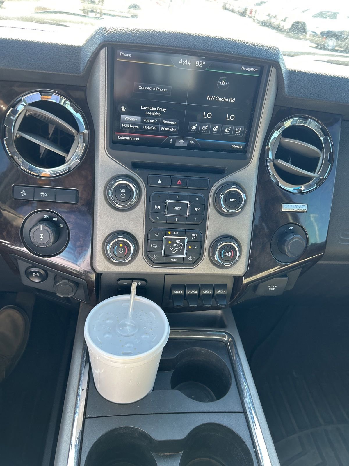 Used 2015 Ford F250 Platinum w/ FX4 Off-Road Package AWD/4WD image 14