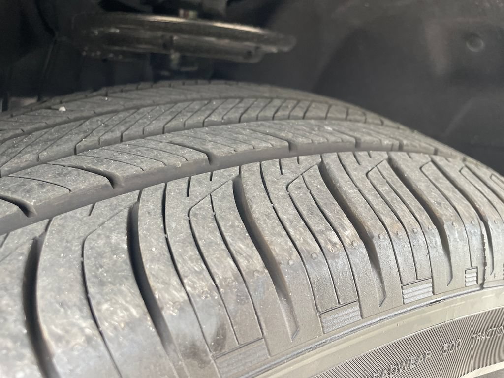 Certified 2026 Ford Explorer Active AWD/4WD image 57