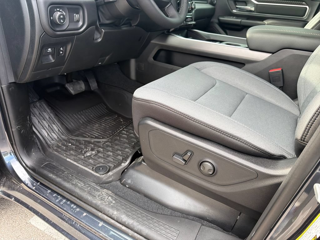 New 2026 RAM 1500 Lone Star AWD/4WD image 20