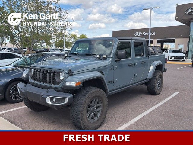 Used 2024 Jeep Gladiator Sport AWD/4WD image 1