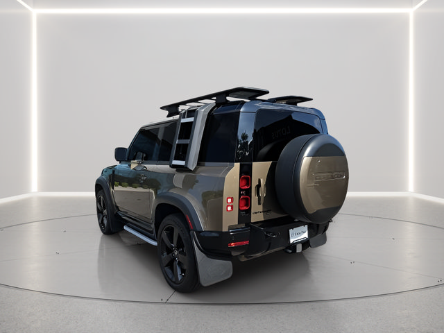 Used 2022 Land Rover Defender 90 X-Dynamic HSE AWD/4WD image 3