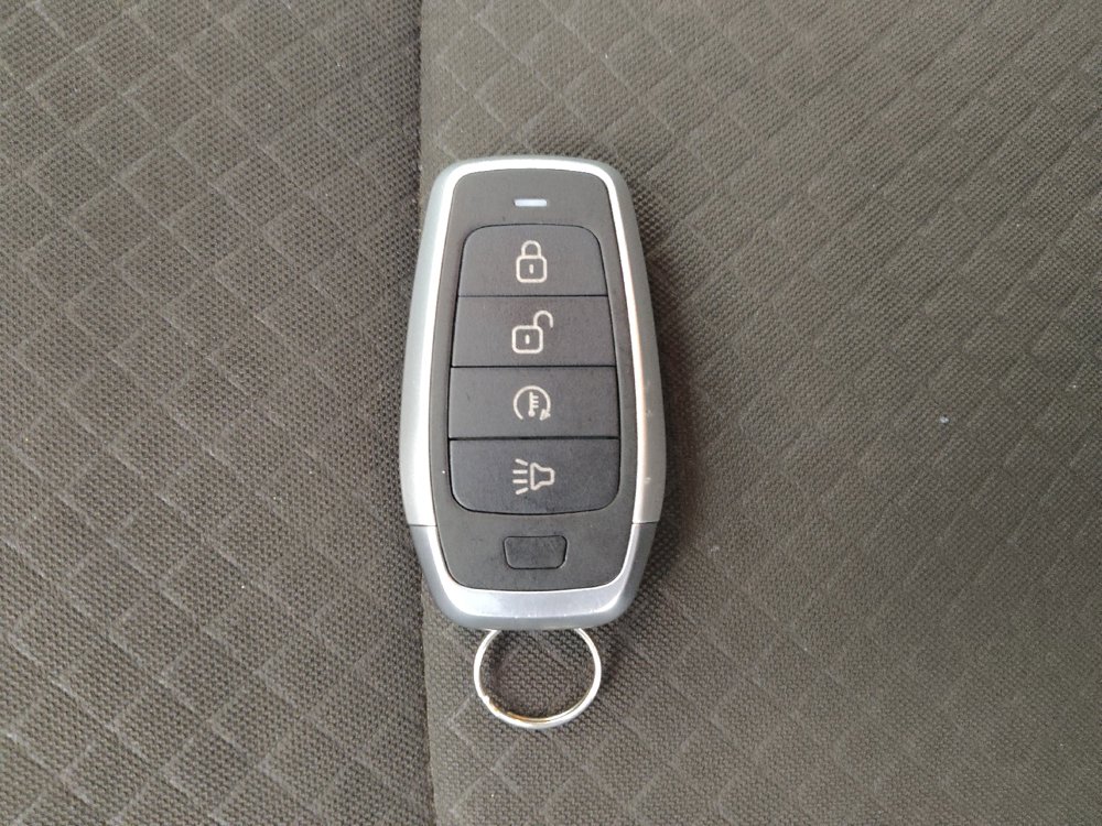 Used 2021 Buick Encore Preferred w/ Safety Package FWD image 32