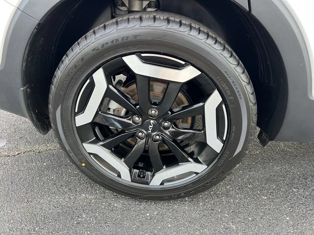 Used 2023 Kia Telluride S w/ S Sunroof Package AWD/4WD image 10