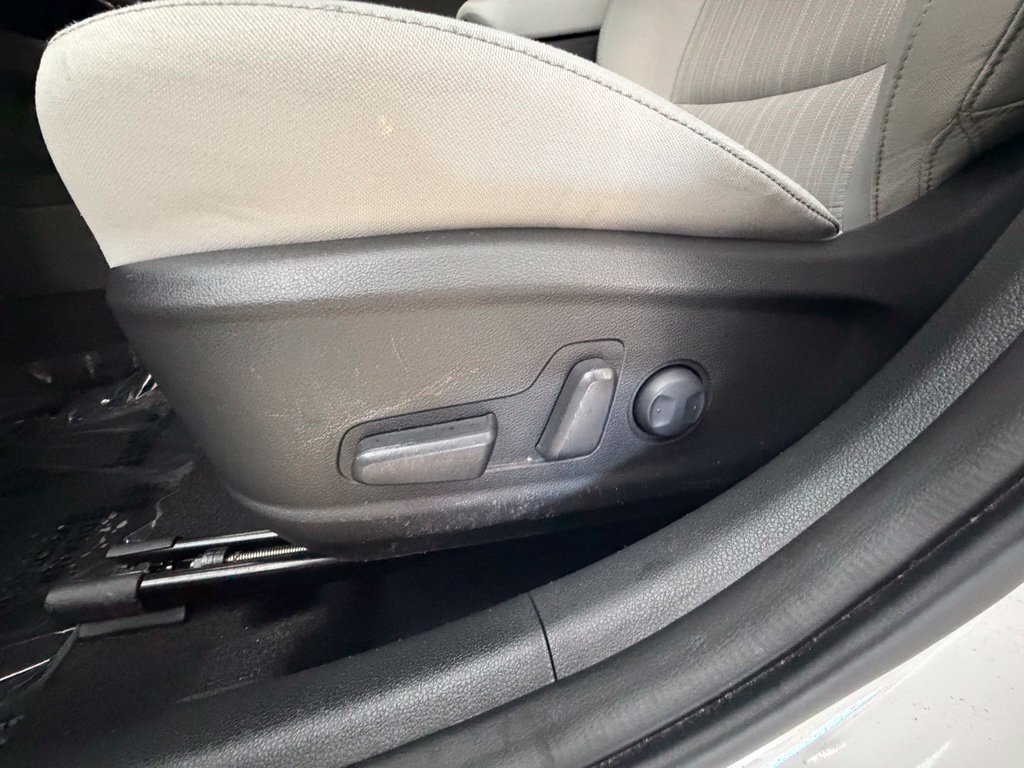 Used 2023 Hyundai Kona SEL w/ Convenience Package AWD/4WD image 37