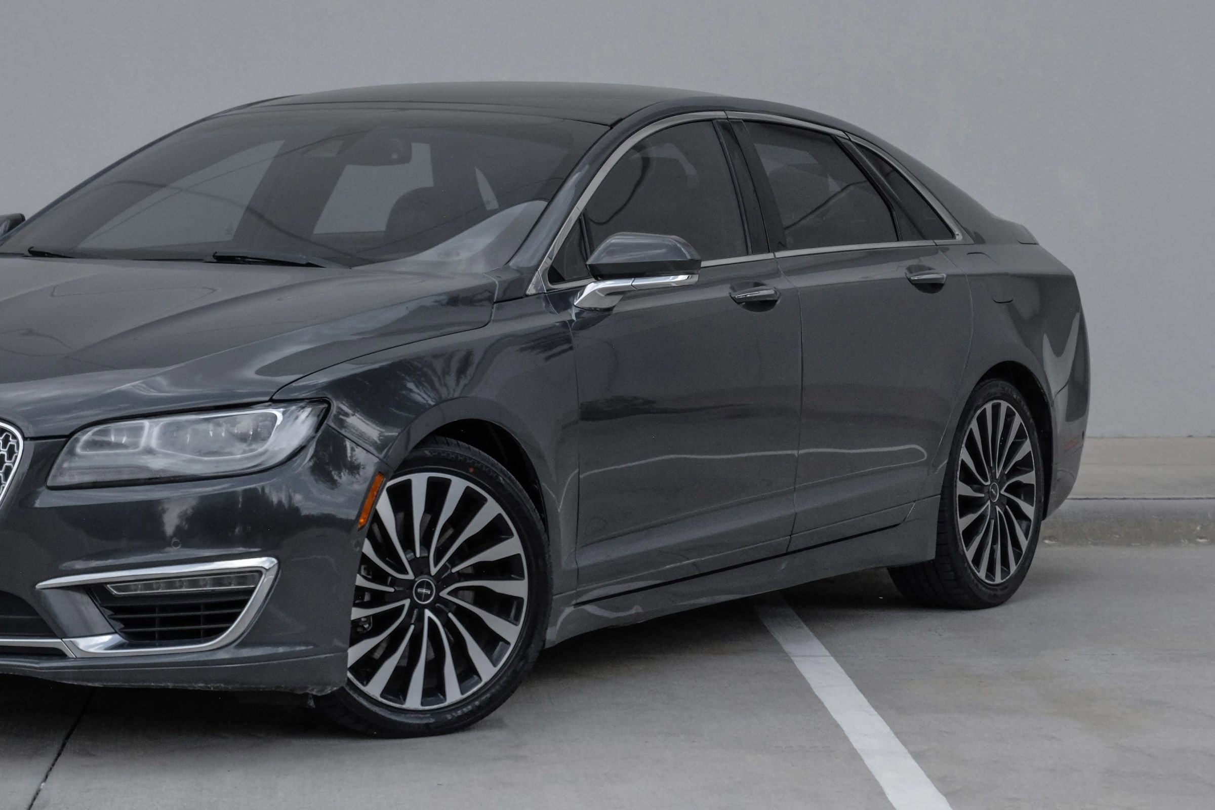 Used 2017 Lincoln MKZ Black Label w/ Technology Package AWD/4WD image 9