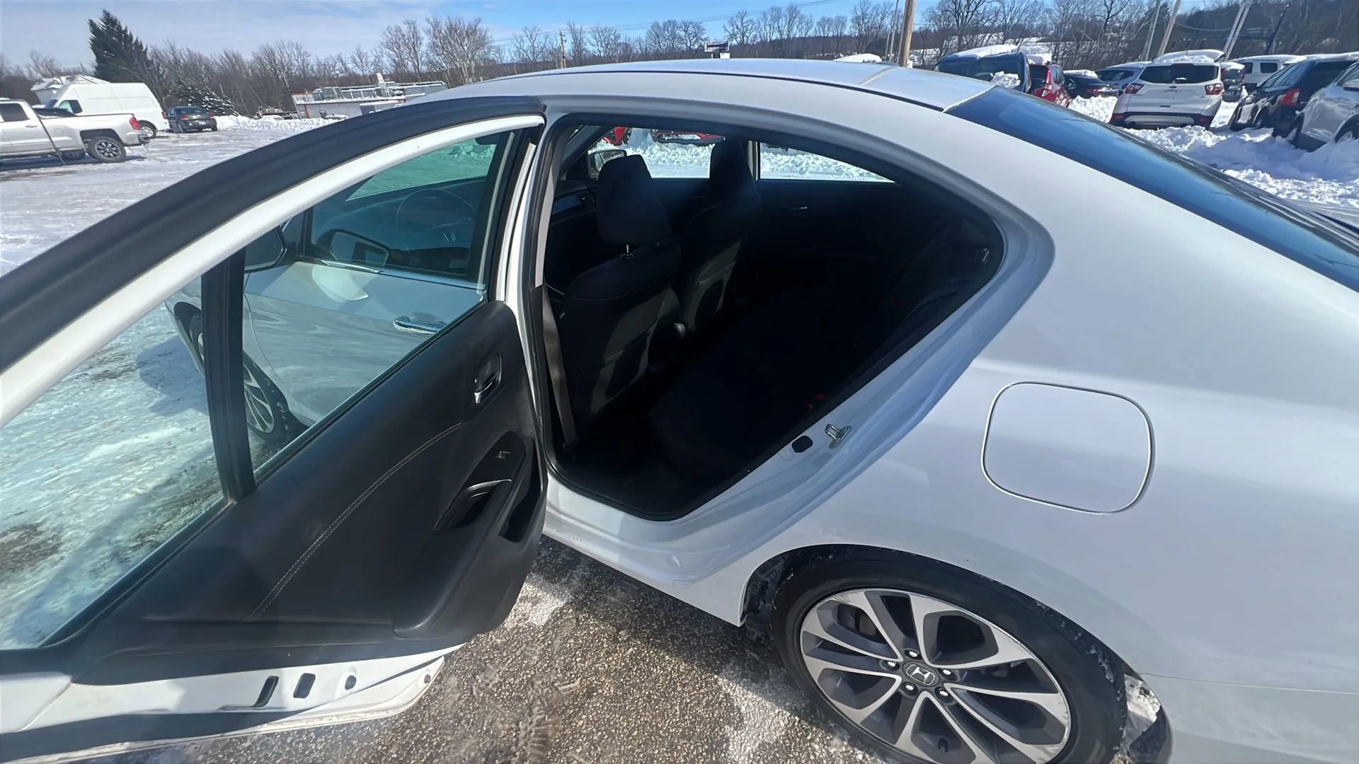 Used 2015 Honda Accord Sport image 15
