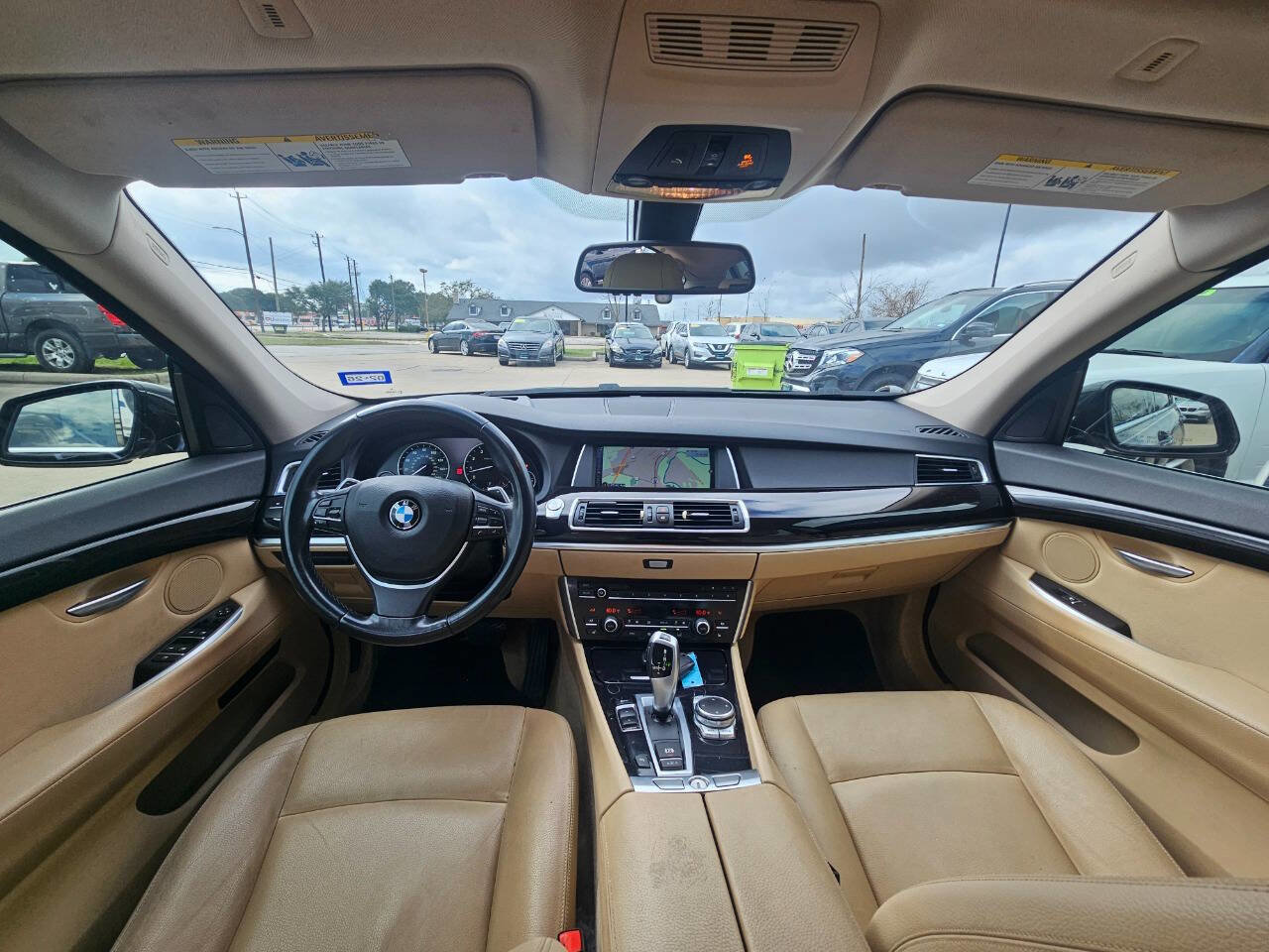 Used 2017 BMW 535i Gran Turismo RWD image 8