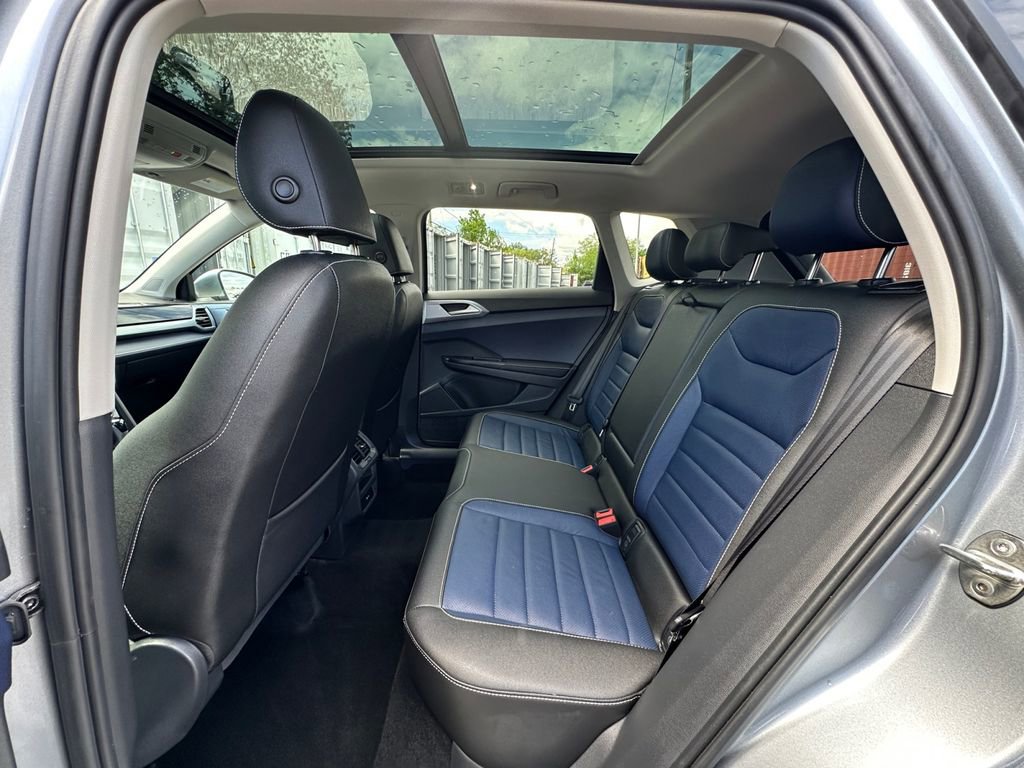 Used 2025 Volkswagen Taos SEL w/ Black Wheel Plus Package AWD/4WD image 25