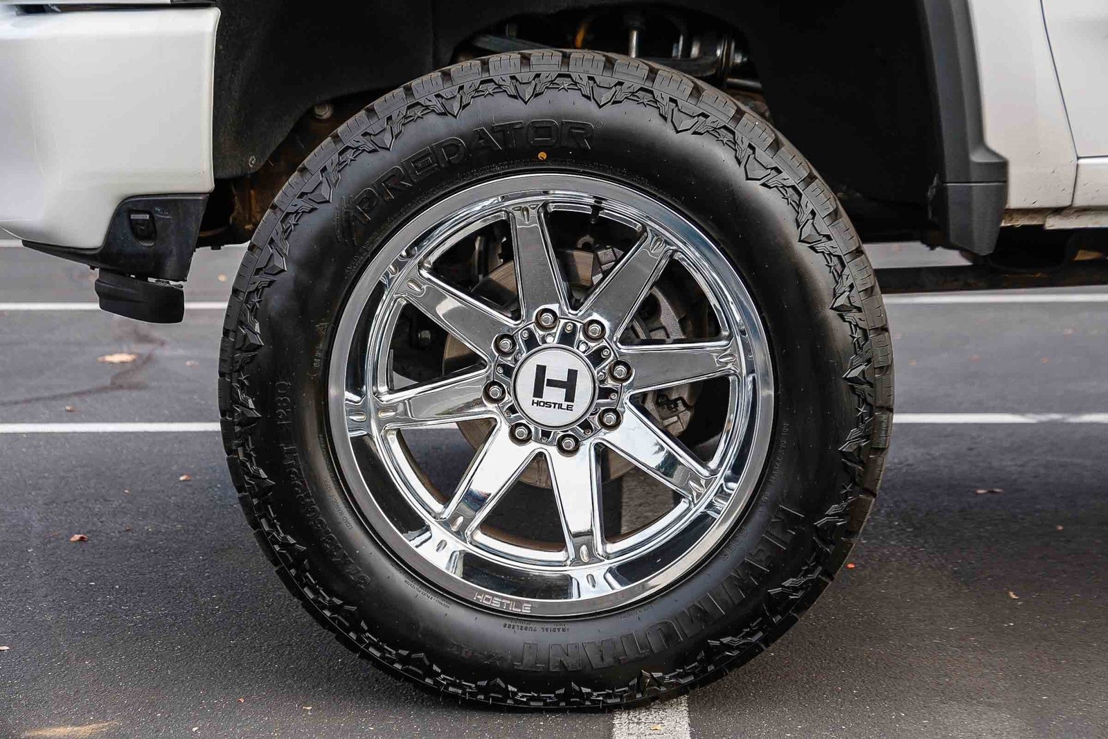 Used 2022 Chevrolet Silverado 2500 High Country w/ Safety Package II image 9