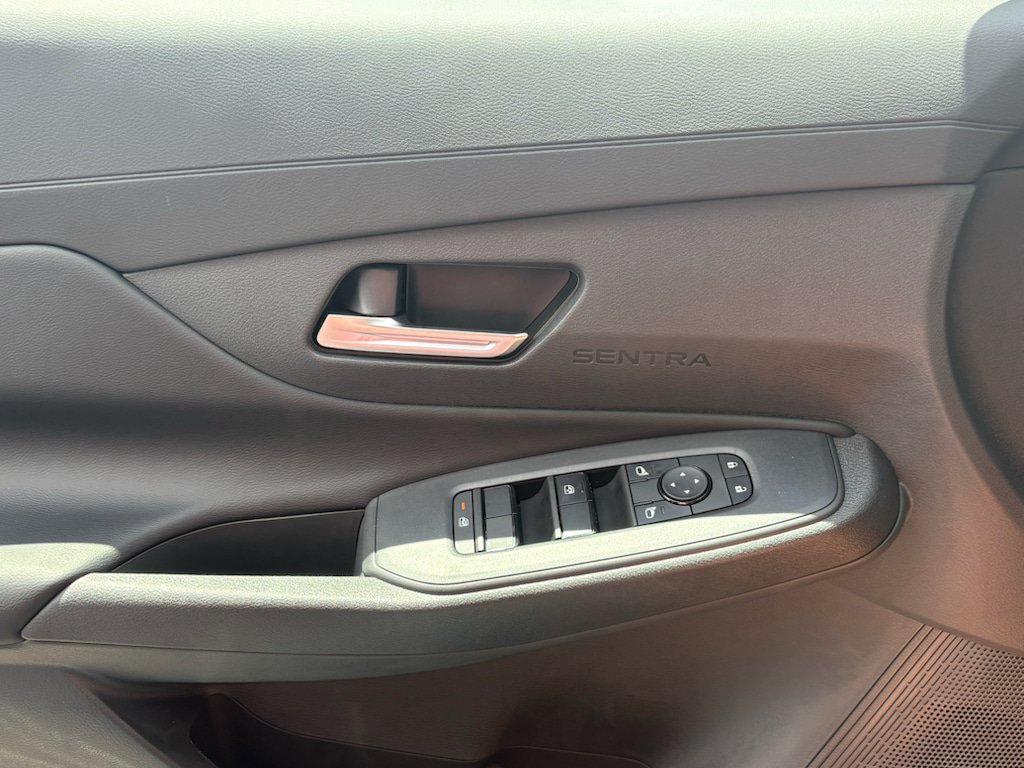 New 2026 Nissan Sentra SV w/ SV Convenience Package FWD image 15