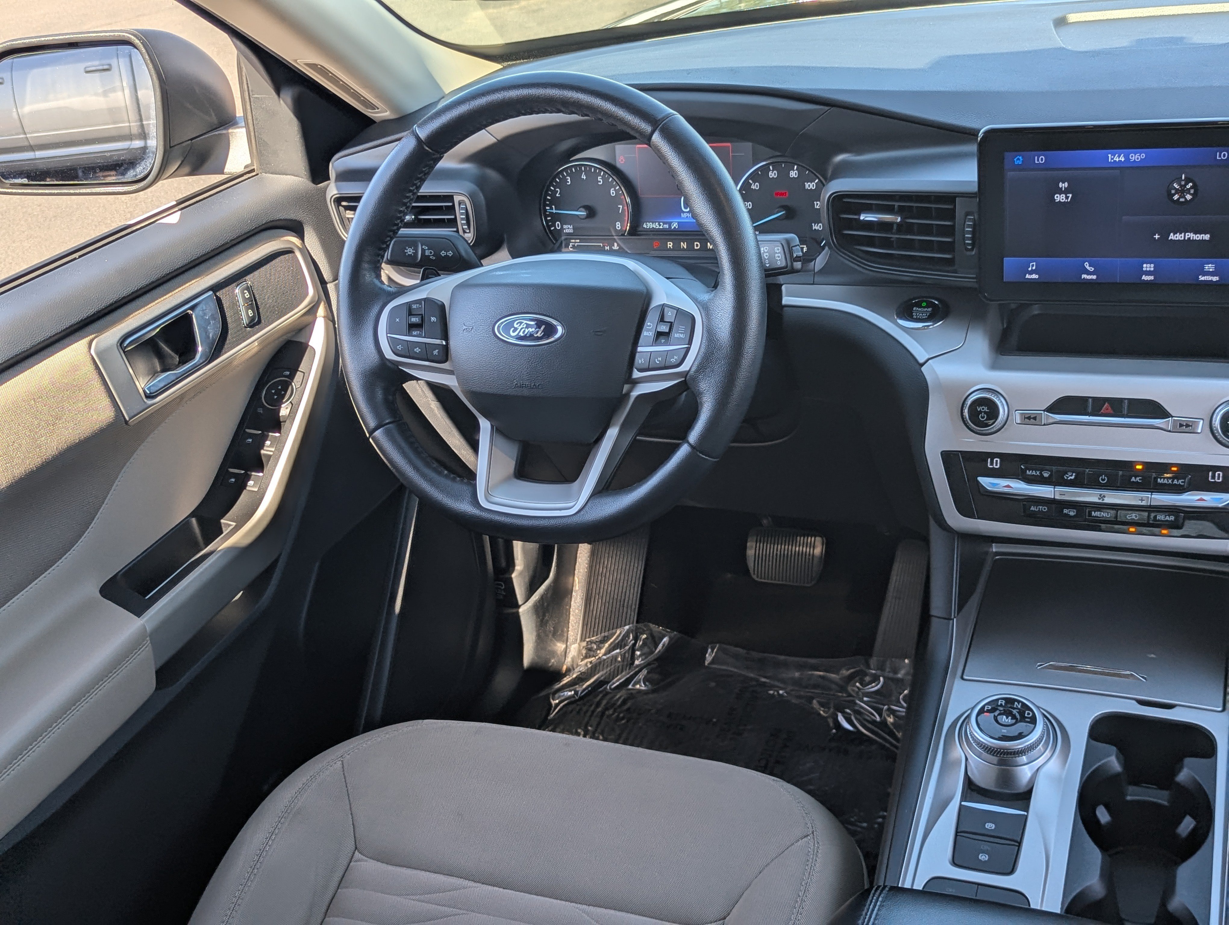 Used 2020 Ford Explorer XLT RWD image 15