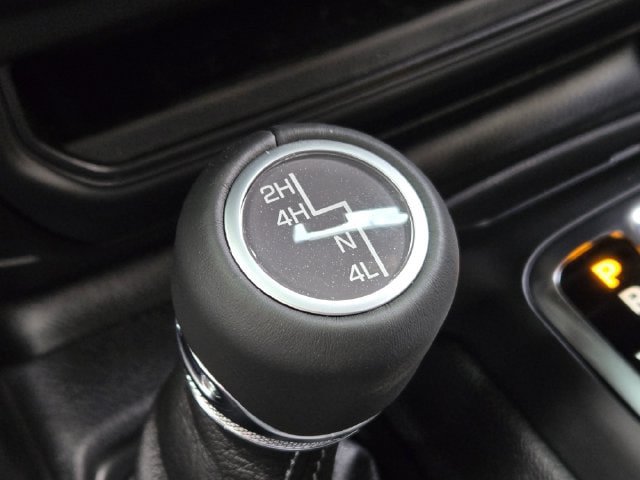 New 2027 Jeep Wrangler Unlimited Sahara AWD/4WD image 16