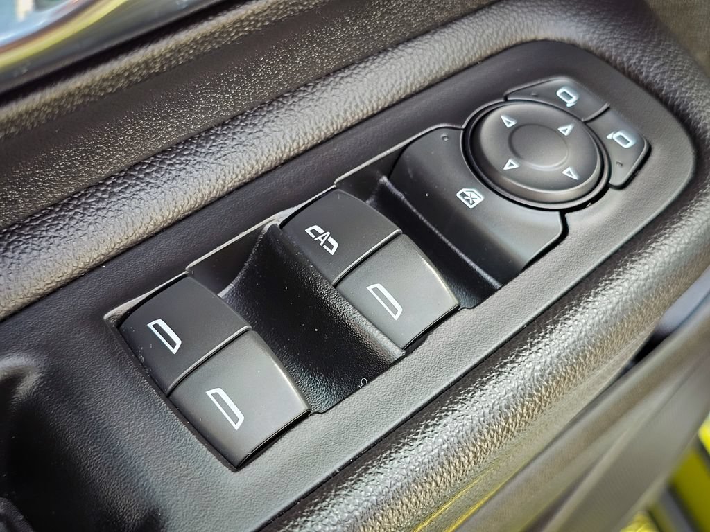 Used 2020 GMC Terrain SLT w/ Preferred Package AWD/4WD image 11