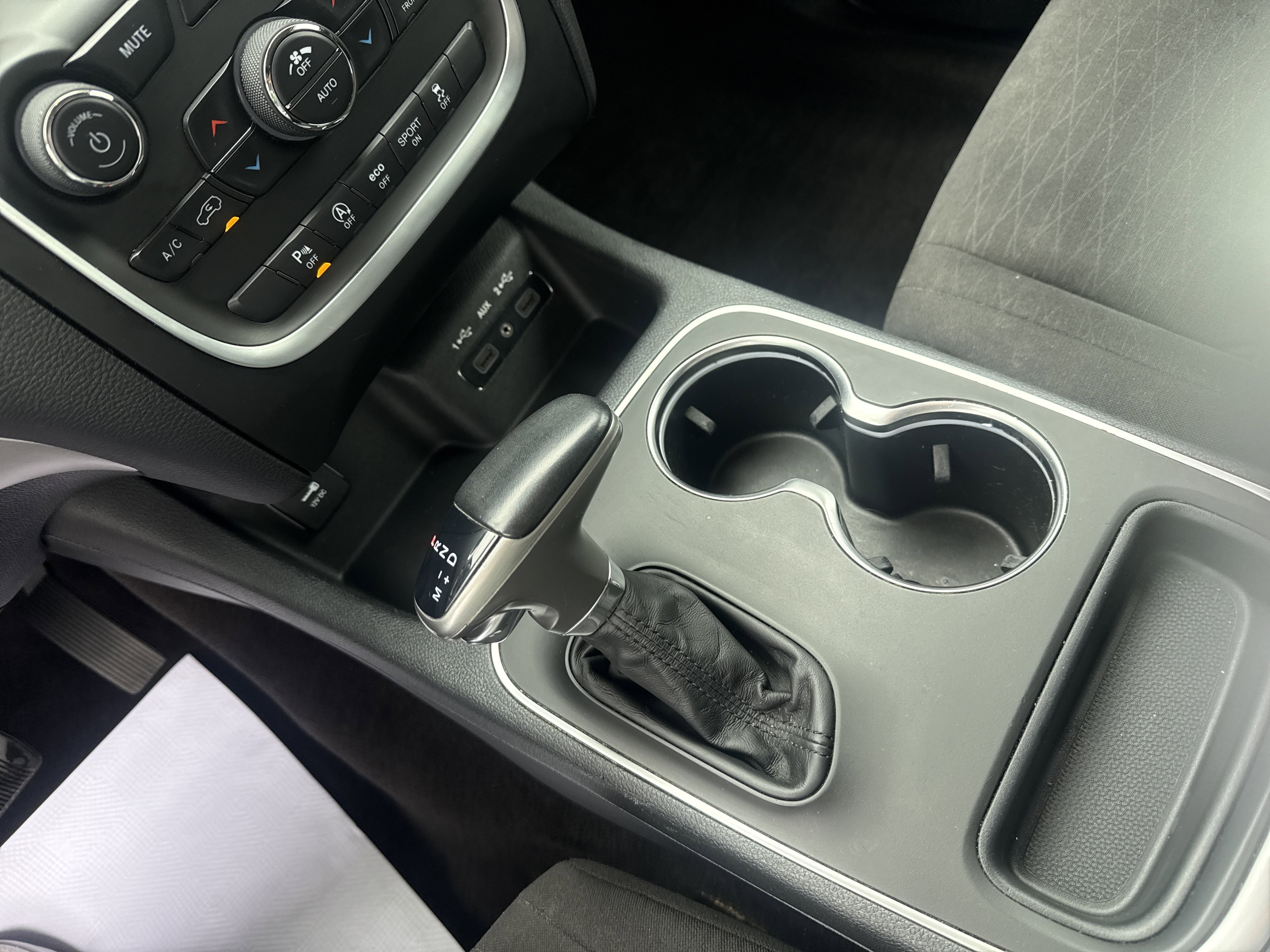 Used 2019 Dodge Durango SXT AWD/4WD image 26