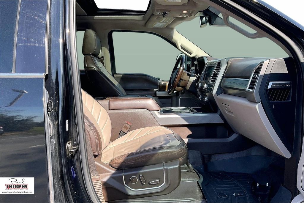 Used 2018 Ford F250 Limited image 6