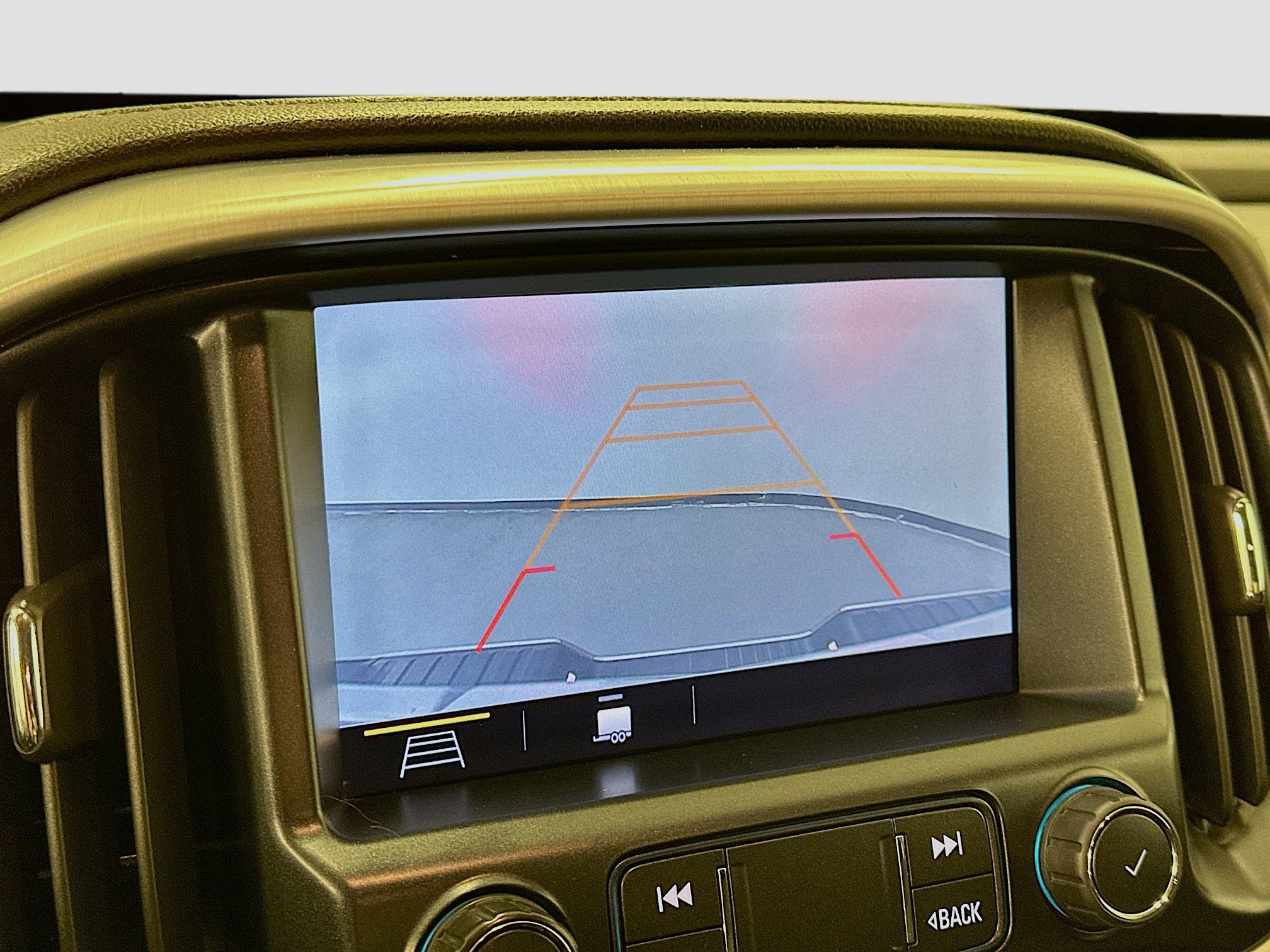 Used 2019 GMC Canyon SLE w/ SLE Convenience Package image 23