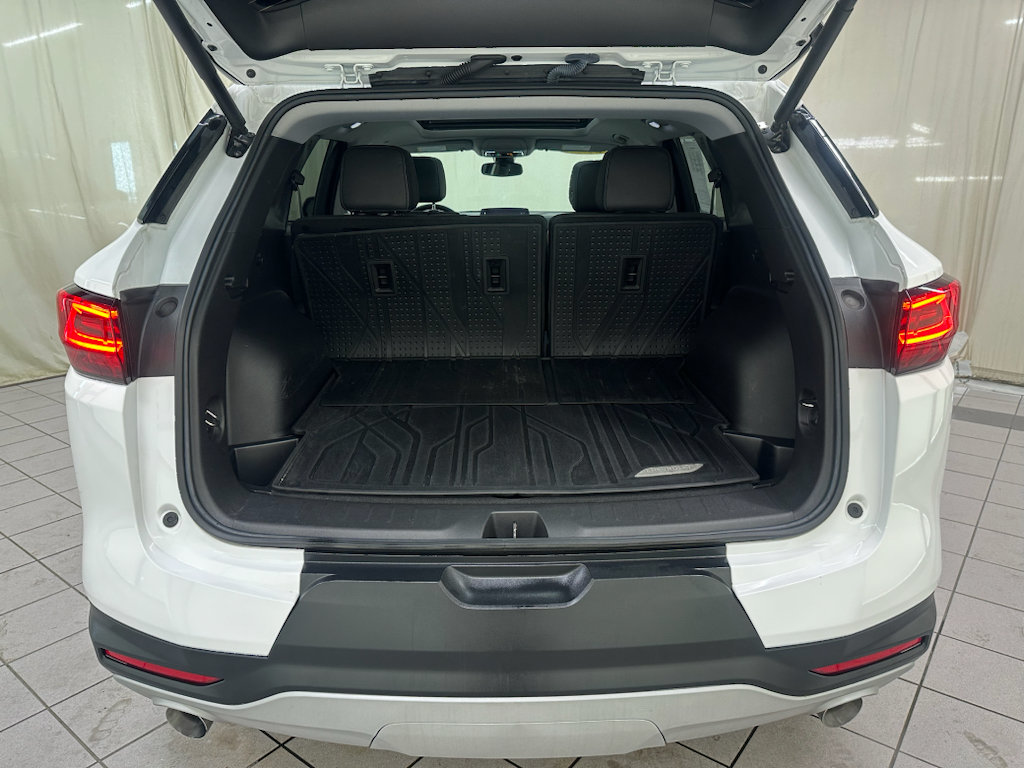 Certified 2024 Chevrolet Blazer LT w/ Redline Edition FWD image 8
