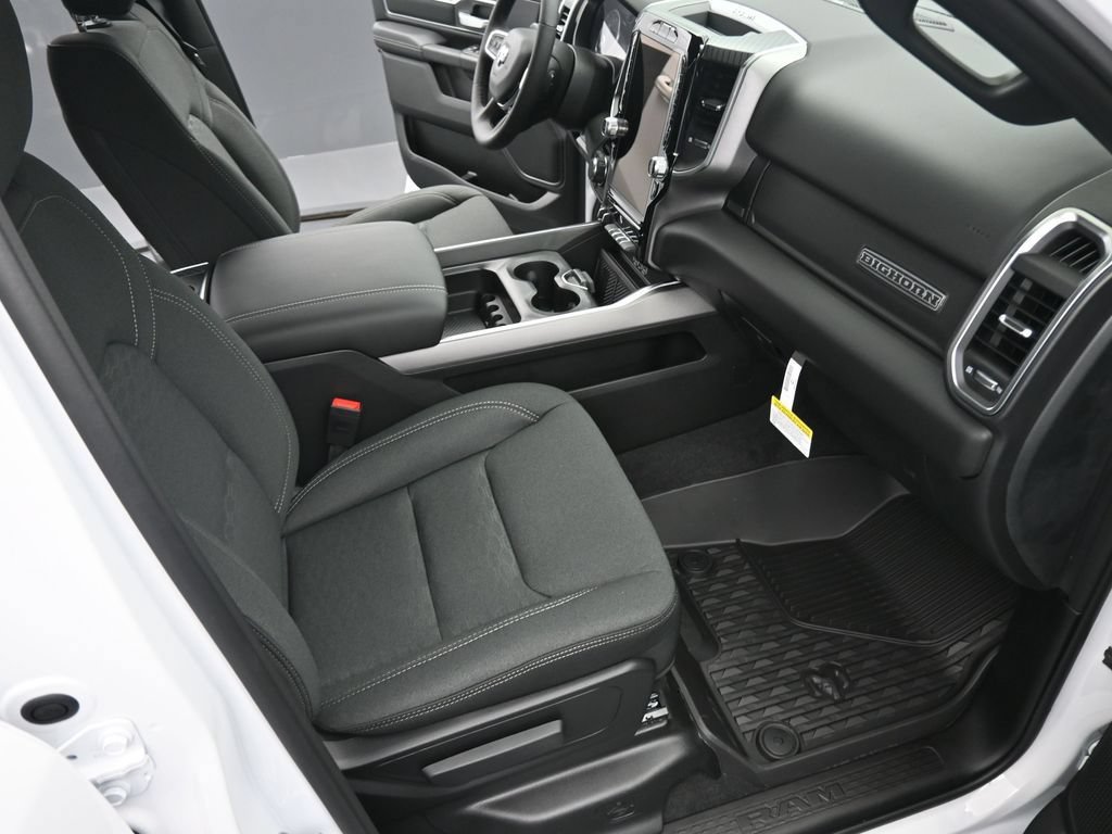 New 2026 RAM 1500 Big Horn AWD/4WD image 17