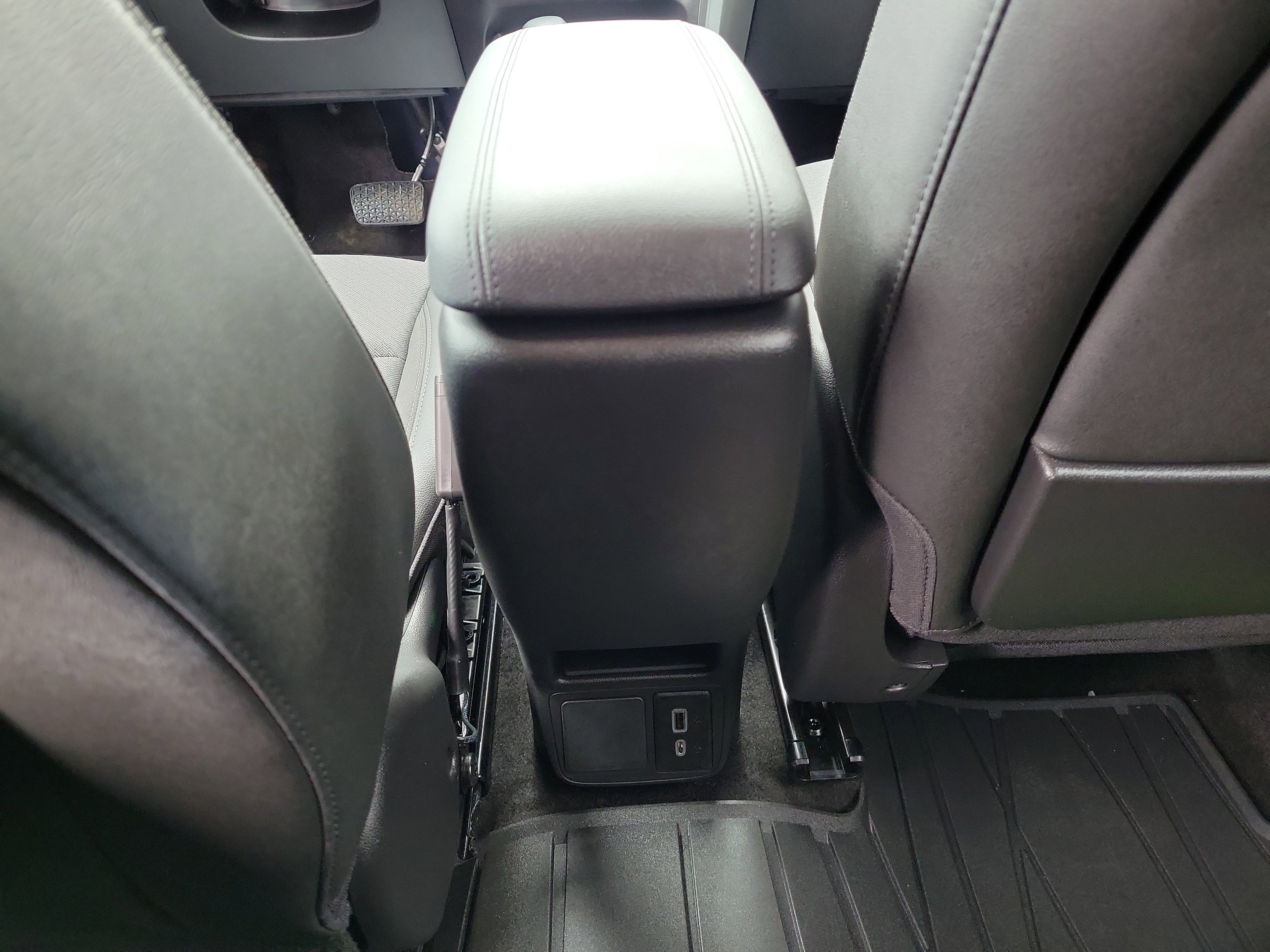 Certified 2023 Buick Encore GX Select w/ Sport Touring Package image 12