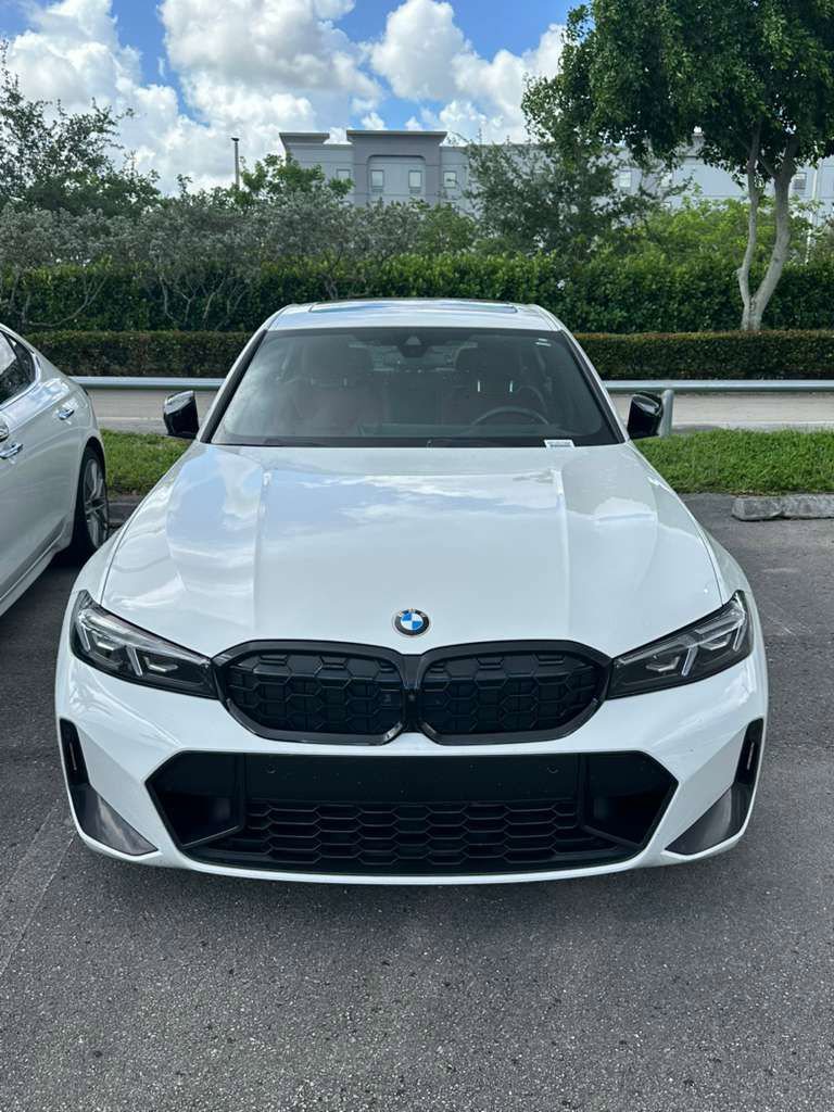 Used 2024 BMW M340i w/ Premium Package RWD image 2