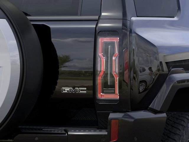 New 2025 GMC Hummer EV 3X w/ LPO, Dark Essentials Package image 13