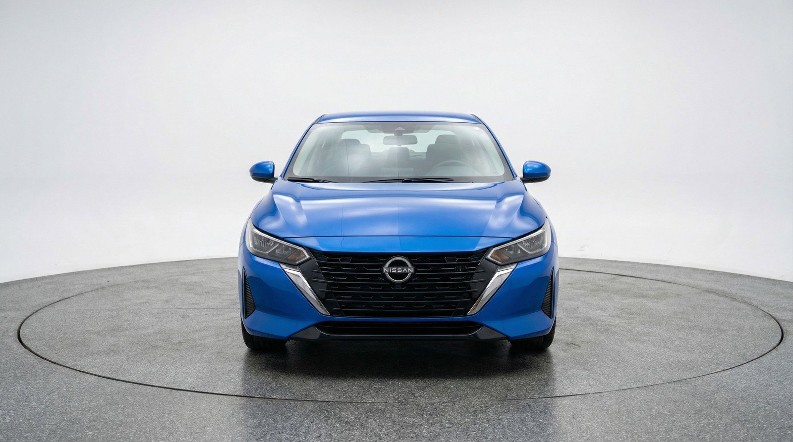 Used 2025 Nissan Sentra SV image 2