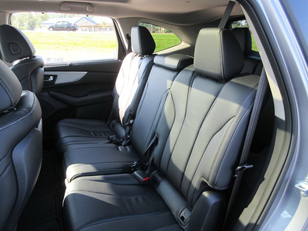 Used 2023 Acura MDX w/ Technology Package AWD/4WD image 23