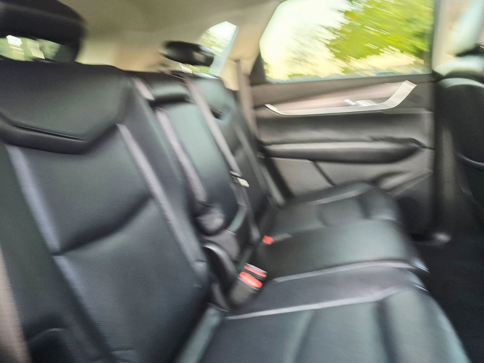 Used 2017 Cadillac XT5 Luxury w/ Driver Awareness Package image 33