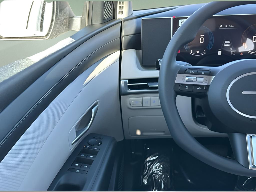Used 2025 Hyundai Tucson SEL image 17
