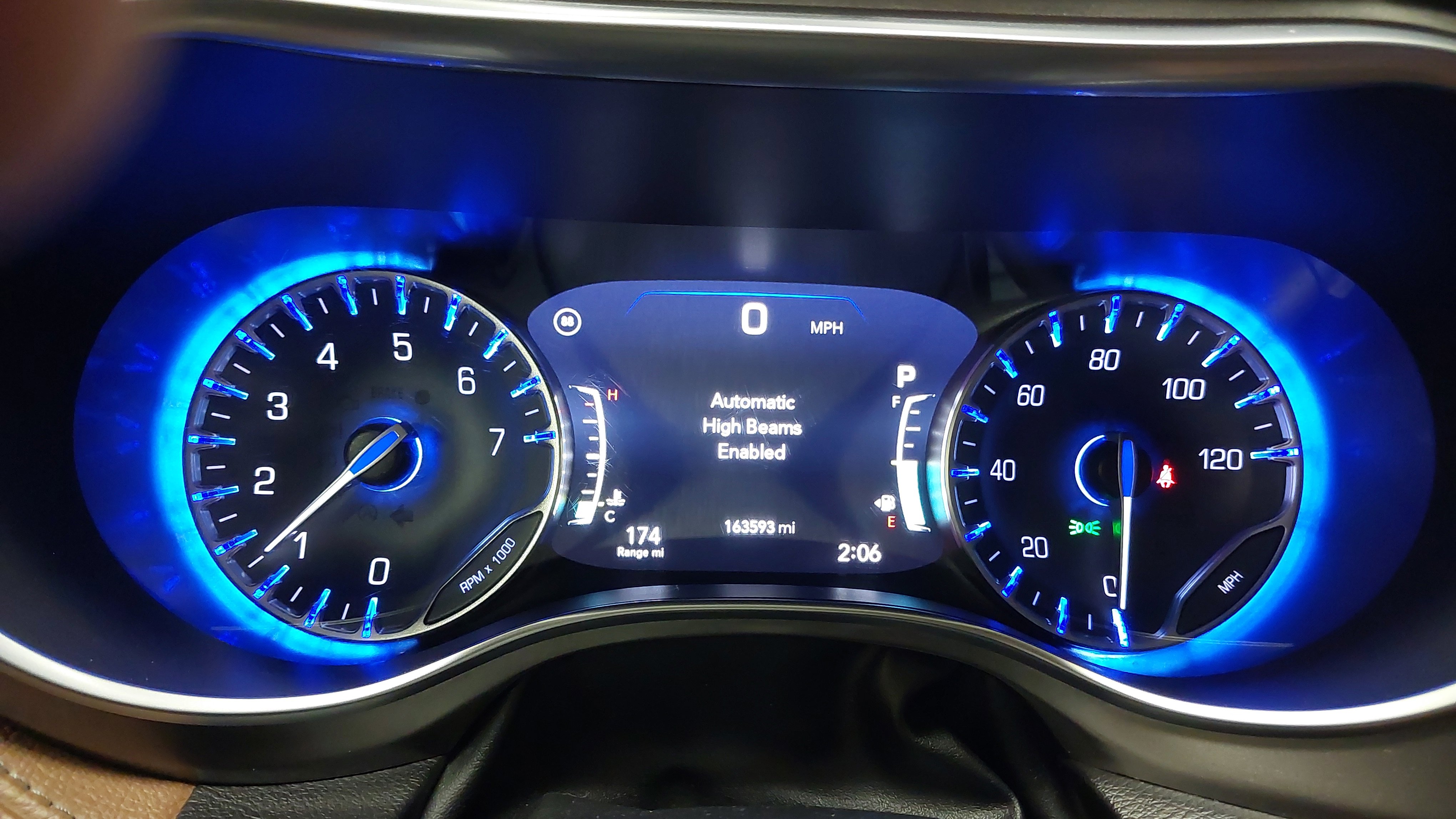 Used 2017 Chrysler Pacifica Limited w/ UConnect Theater Package image 19