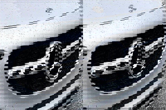 Certified 2023 Mercedes-Benz GLA 250 4MATIC image 35