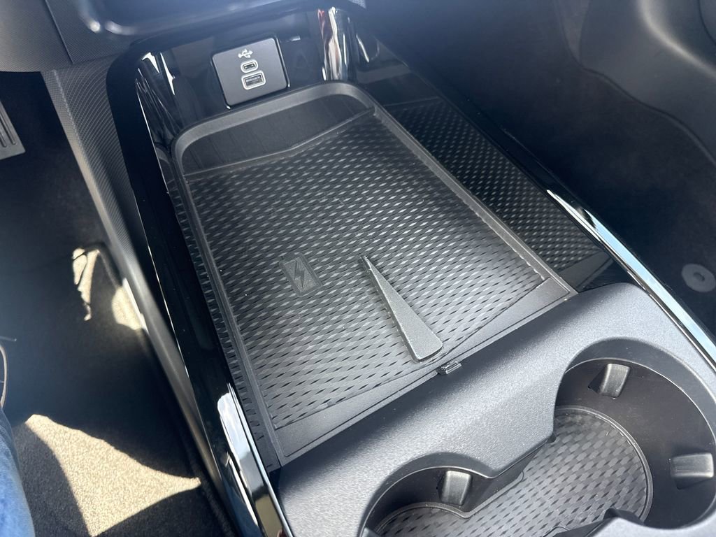 Used 2025 Ford Mustang Mach-E Select image 35