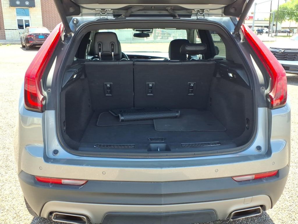 Certified 2023 Cadillac XT4 Premium Luxury image 18