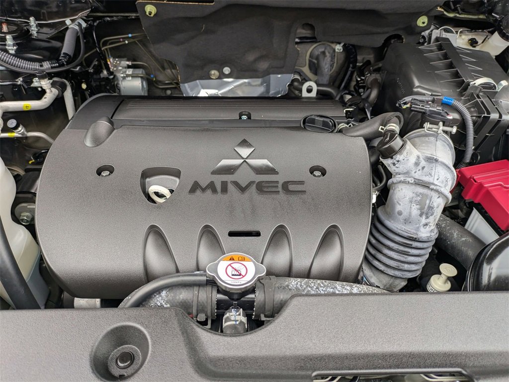Used 2025 Mitsubishi Outlander Sport SE image 36