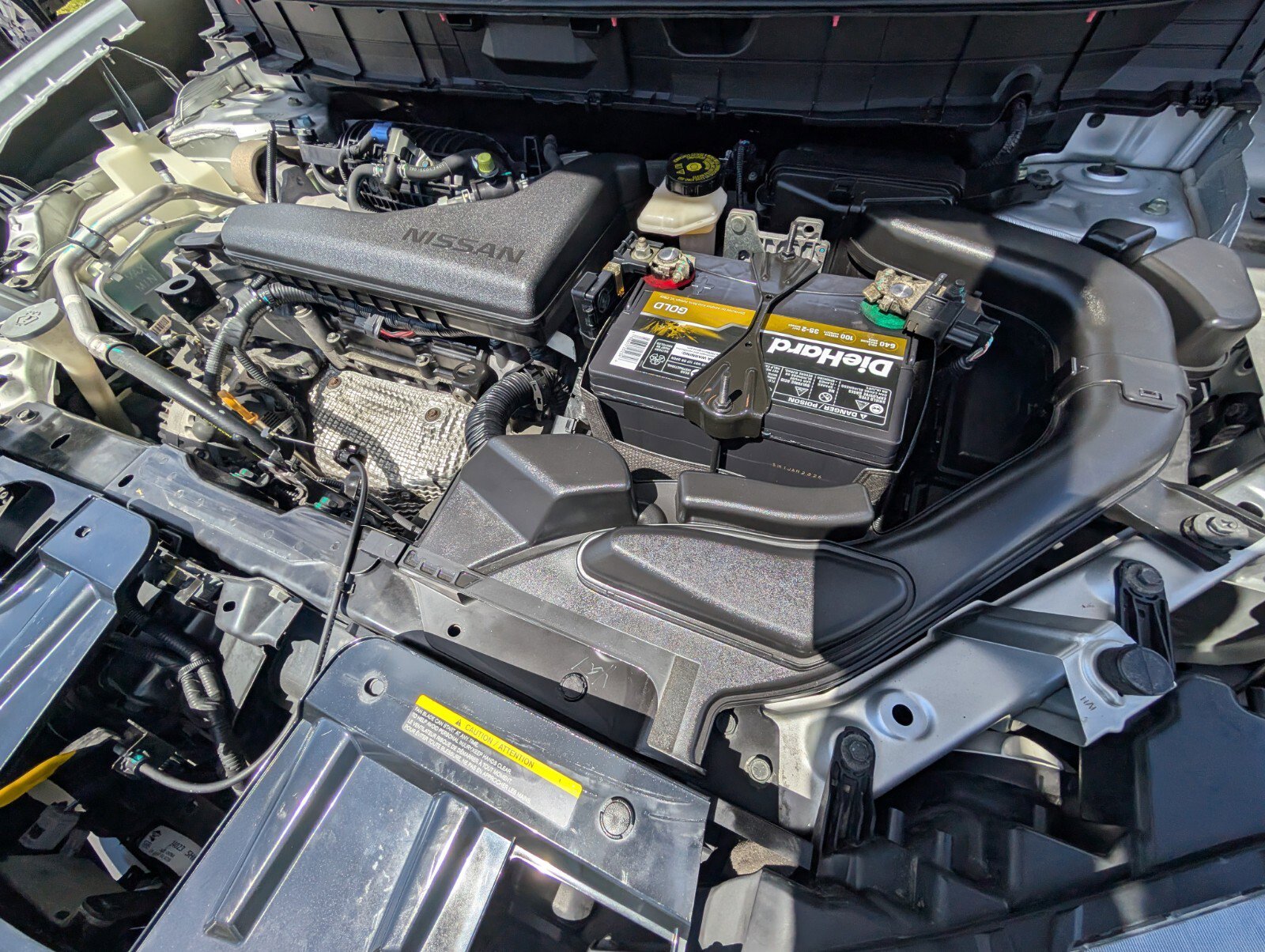 Used 2018 Nissan Rogue SV image 24