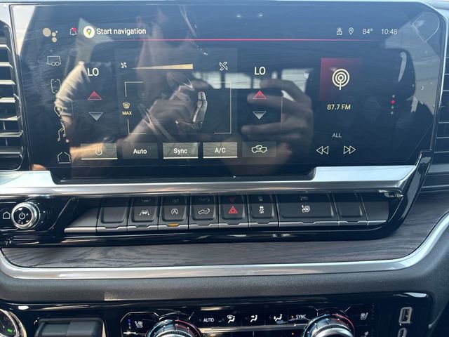 New 2026 GMC Sierra 1500 SLT w/ SLT Premium Package image 19