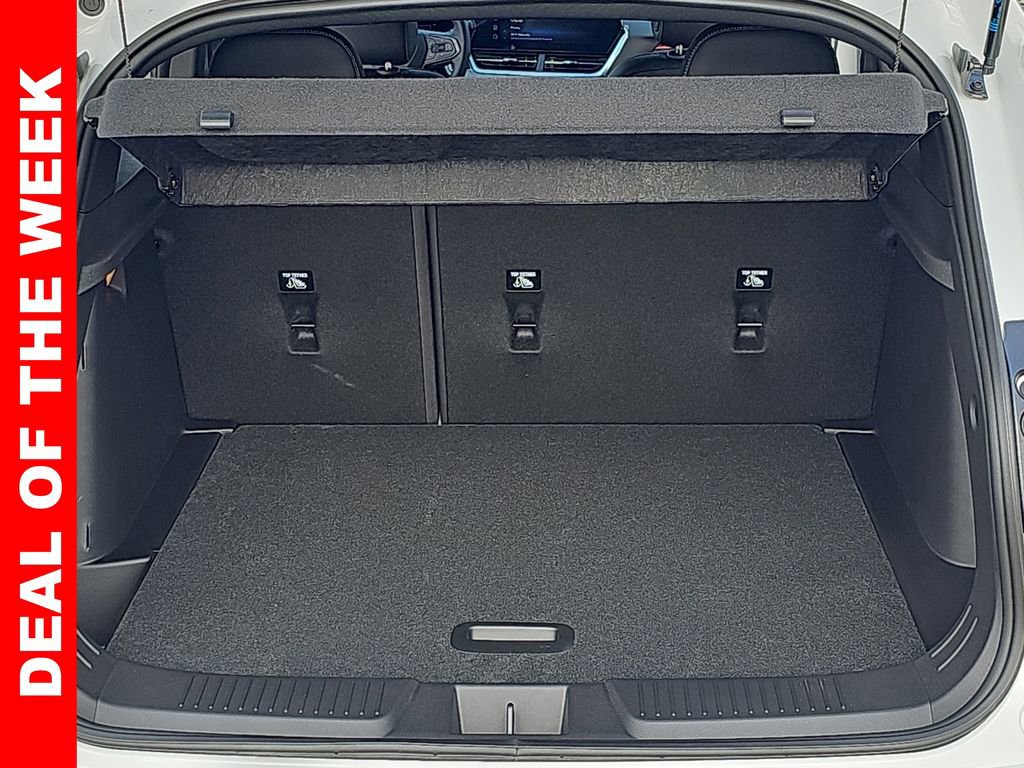 New 2025 Chevrolet Trax RS w/ Sunroof Package image 12