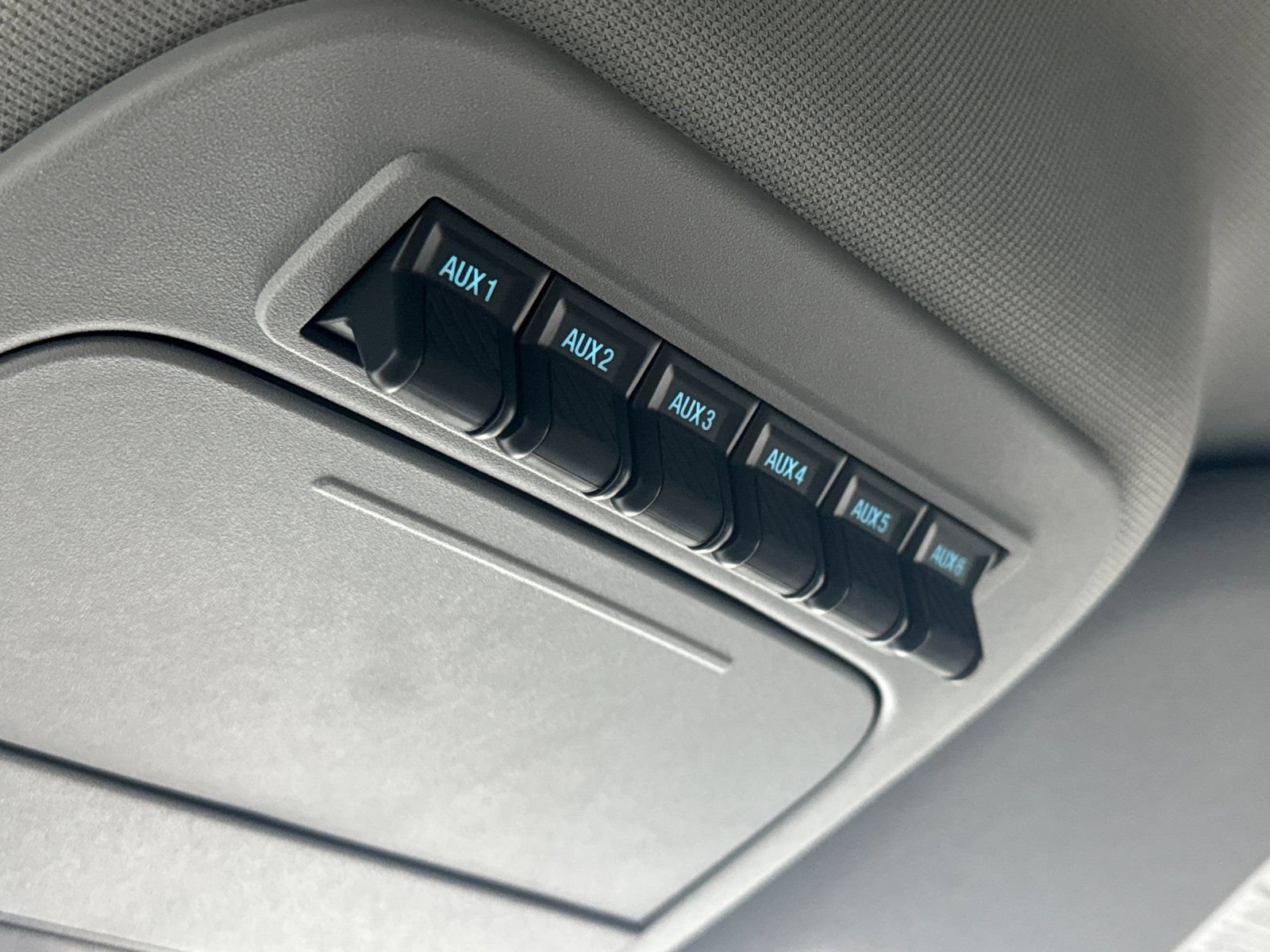 New 2025 Ford F550 2WD Regular Cab Super Duty image 29