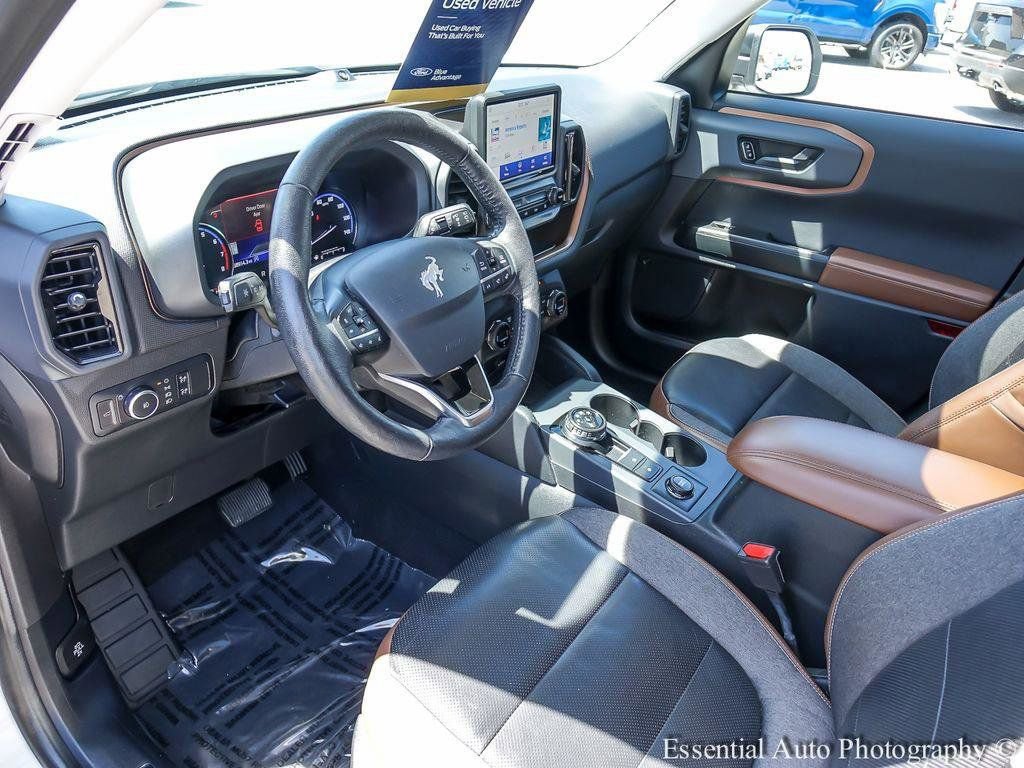 Used 2021 Ford Bronco Sport Outer Banks w/ Outer Banks Package AWD/4WD image 10