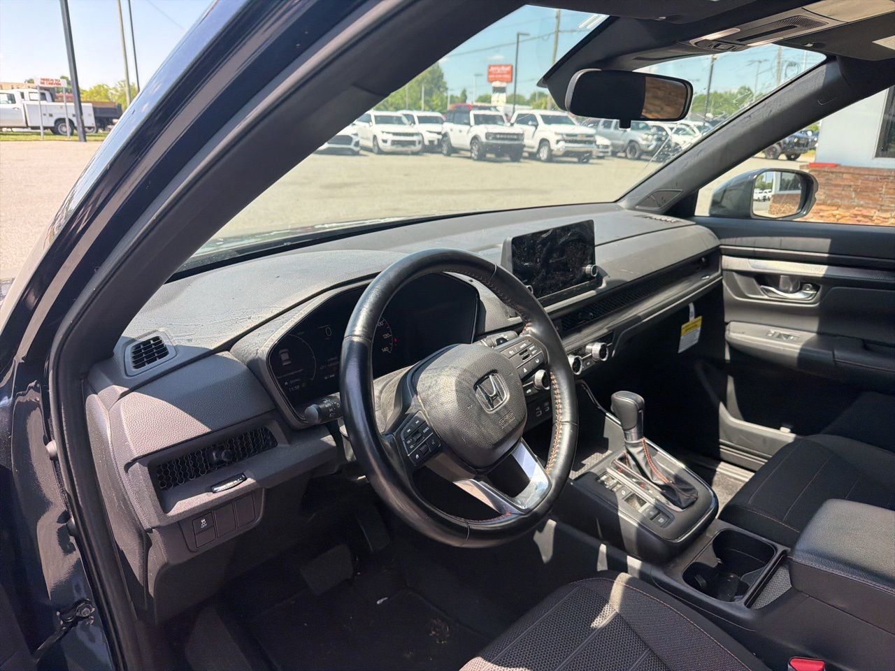 Used 2025 Honda CR-V Sport image 4