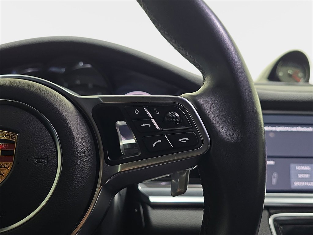 Used 2018 Porsche Panamera 4 image 20