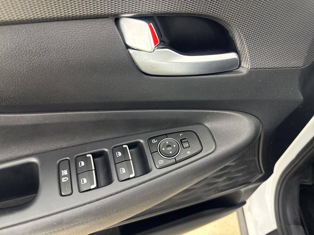 Used 2020 Hyundai Santa Fe SEL AWD/4WD image 22