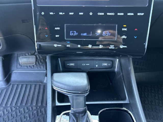 Used 2023 Hyundai Santa Cruz SEL Premium AWD/4WD image 26