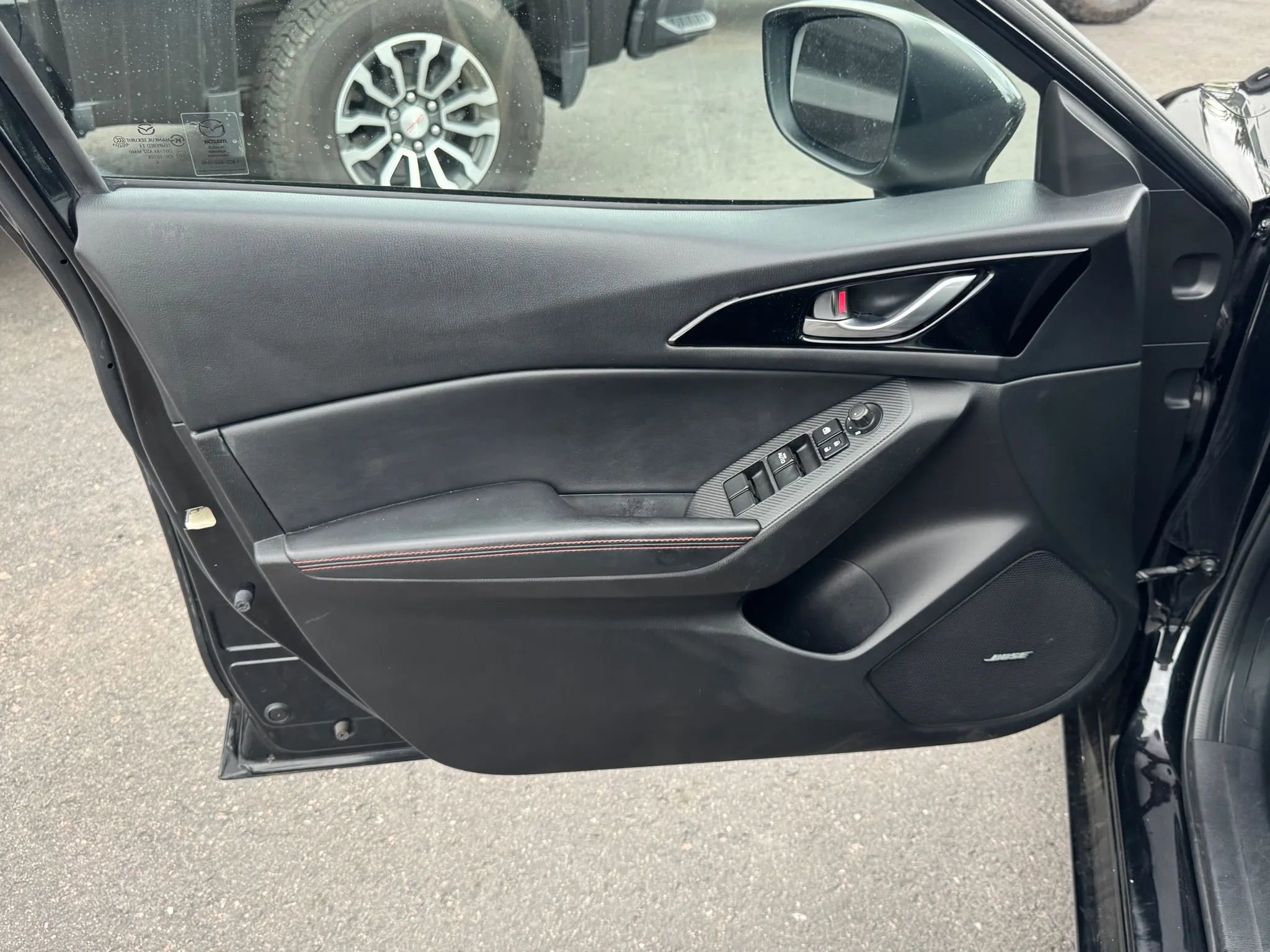 Used 2015 MAZDA MAZDA3 s Grand Touring image 15