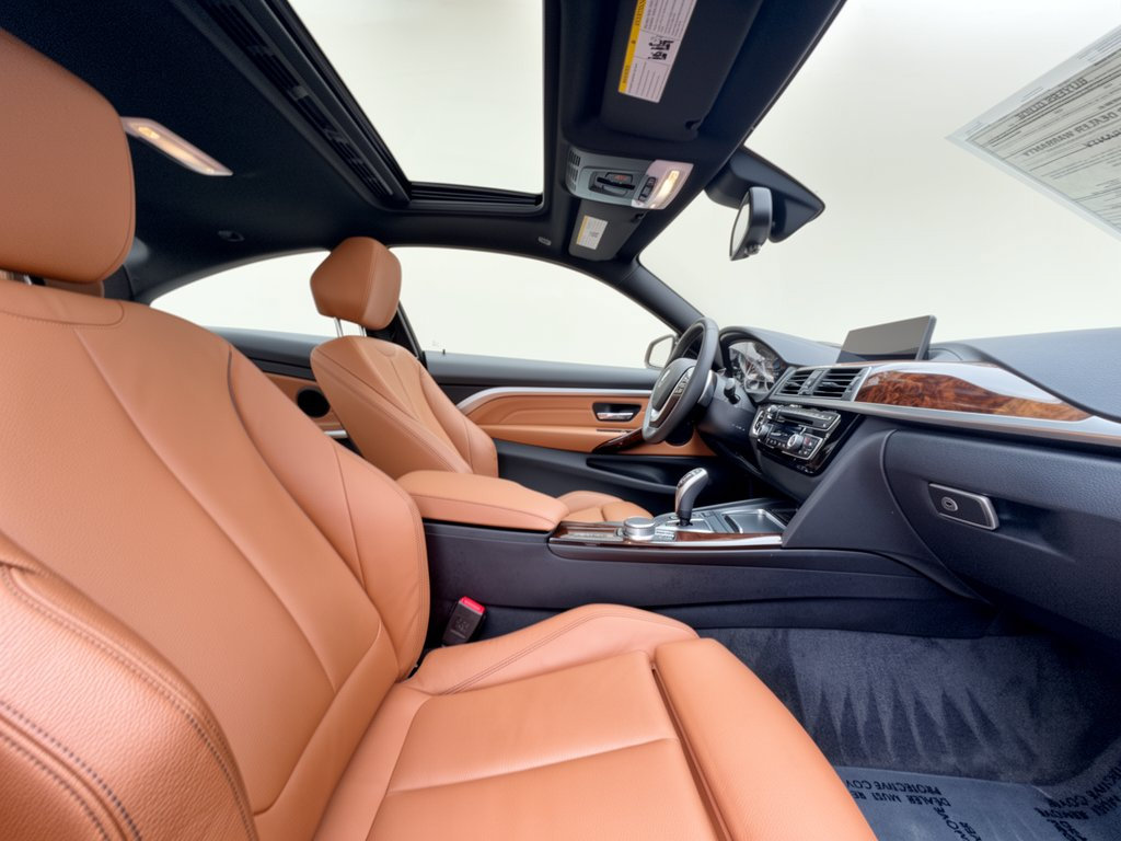 Used 2020 BMW 430i xDrive Coupe w/ Executive Package AWD/4WD image 30